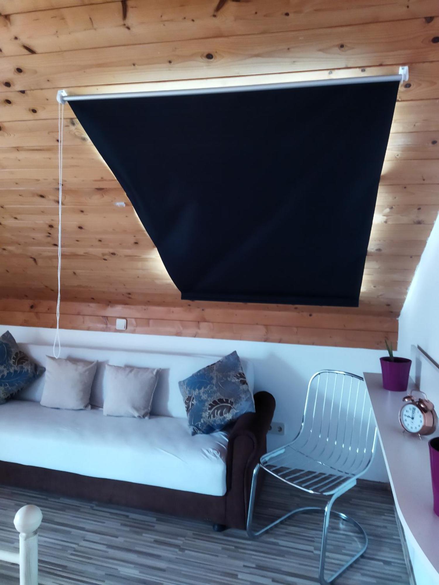 Aussergewoehnliche Atelierferienwohnung Mit Balkon An Der Donau Winzer Esterno foto